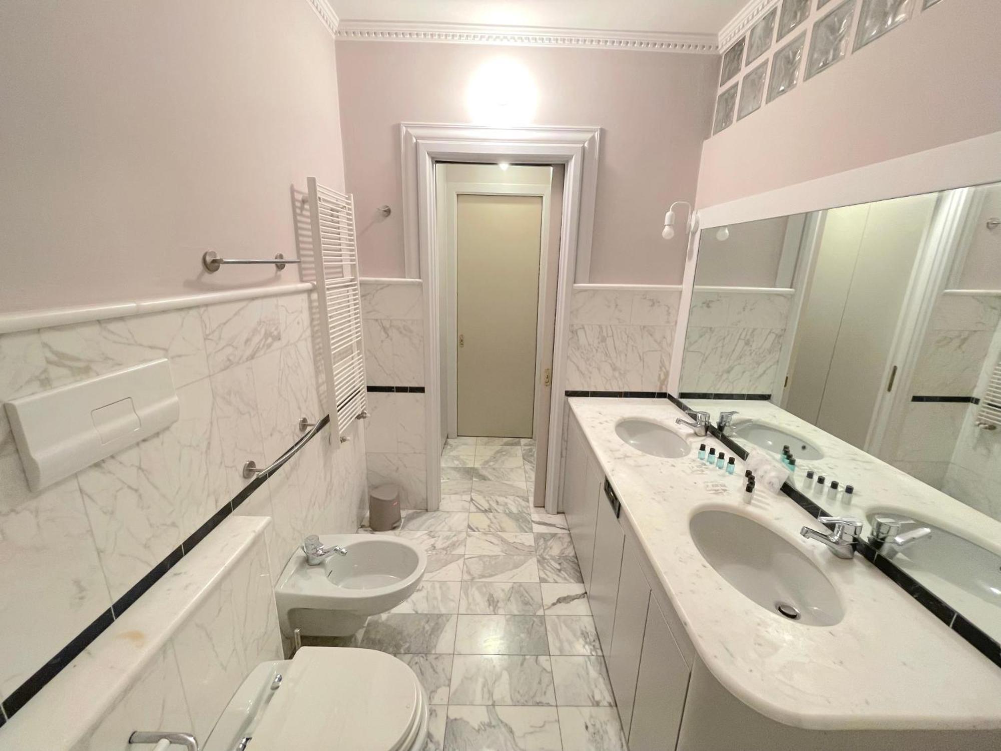 Best View Boutique Apartments Bergamo Buitenkant foto